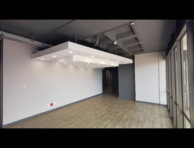BUSINESS PROPERTY TO RENT IN IRENE